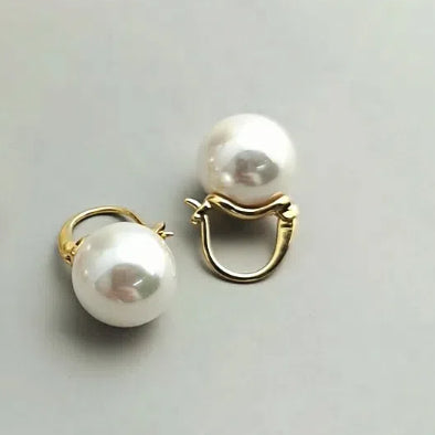Fashion S925 Sterling Silver Earrings with Beaded Pearl Retro Design