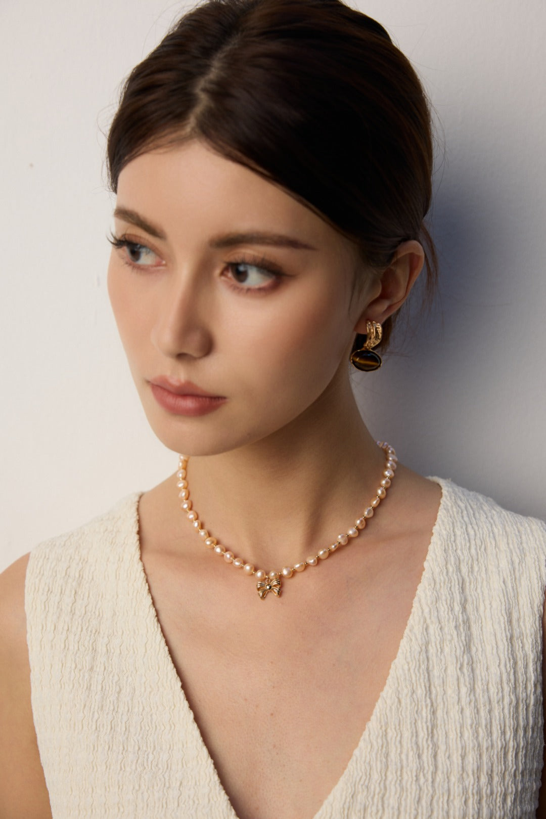 Natural Pearl Necklace with Sterling Silver Bow Pendant - Dainty & Elegant Jewelry Gift