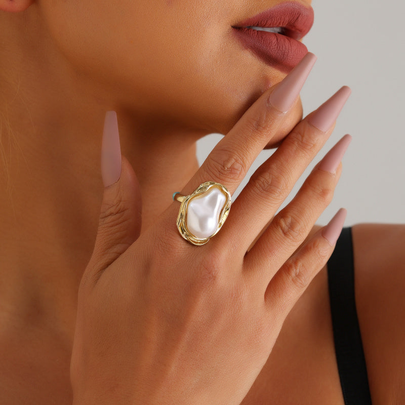 Vintage French Style Irregular Pearl Ring for Women - Exaggerated Open Adjustable Statement Ring, Unique Minimalist Design