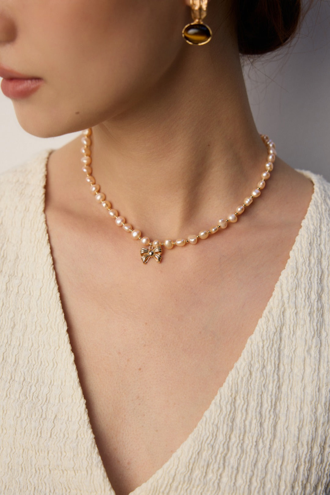 Natural Pearl Necklace with Sterling Silver Bow Pendant - Dainty & Elegant Jewelry Gift