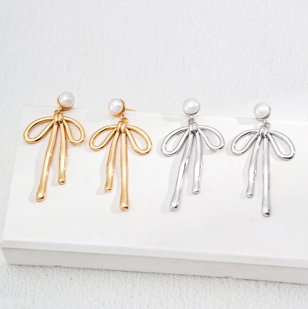 Vintage Gold Bow Pearl Earrings in 925 Sterling Silver - Timeless Retro Elegance