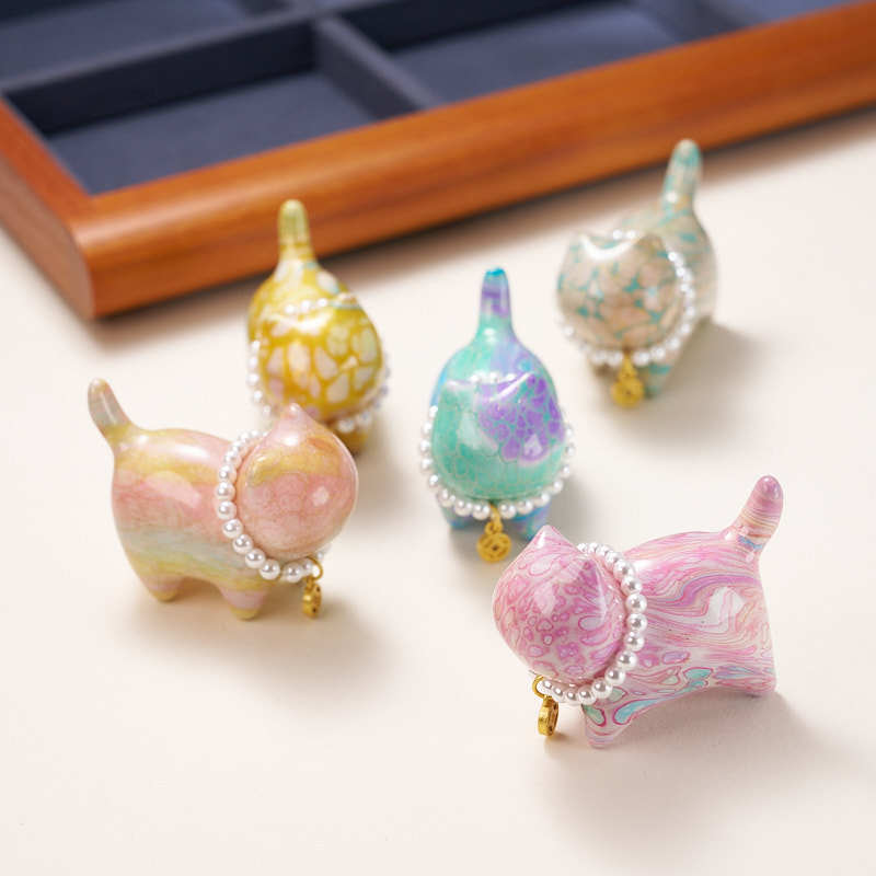 Authentic Temple Fortune Cat Pendant - Handmade Chinese Lacquer Money Charm for Purse/Car/Keys