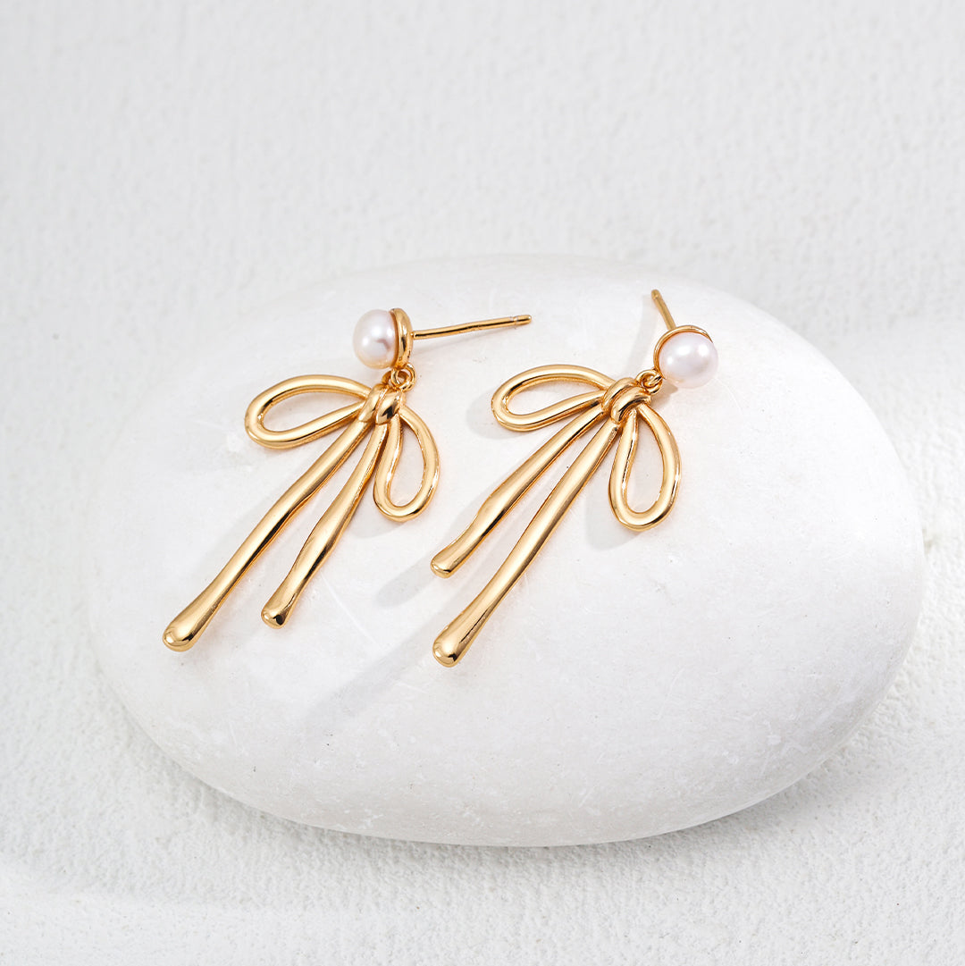 Vintage Gold Bow Pearl Earrings in 925 Sterling Silver - Timeless Retro Elegance