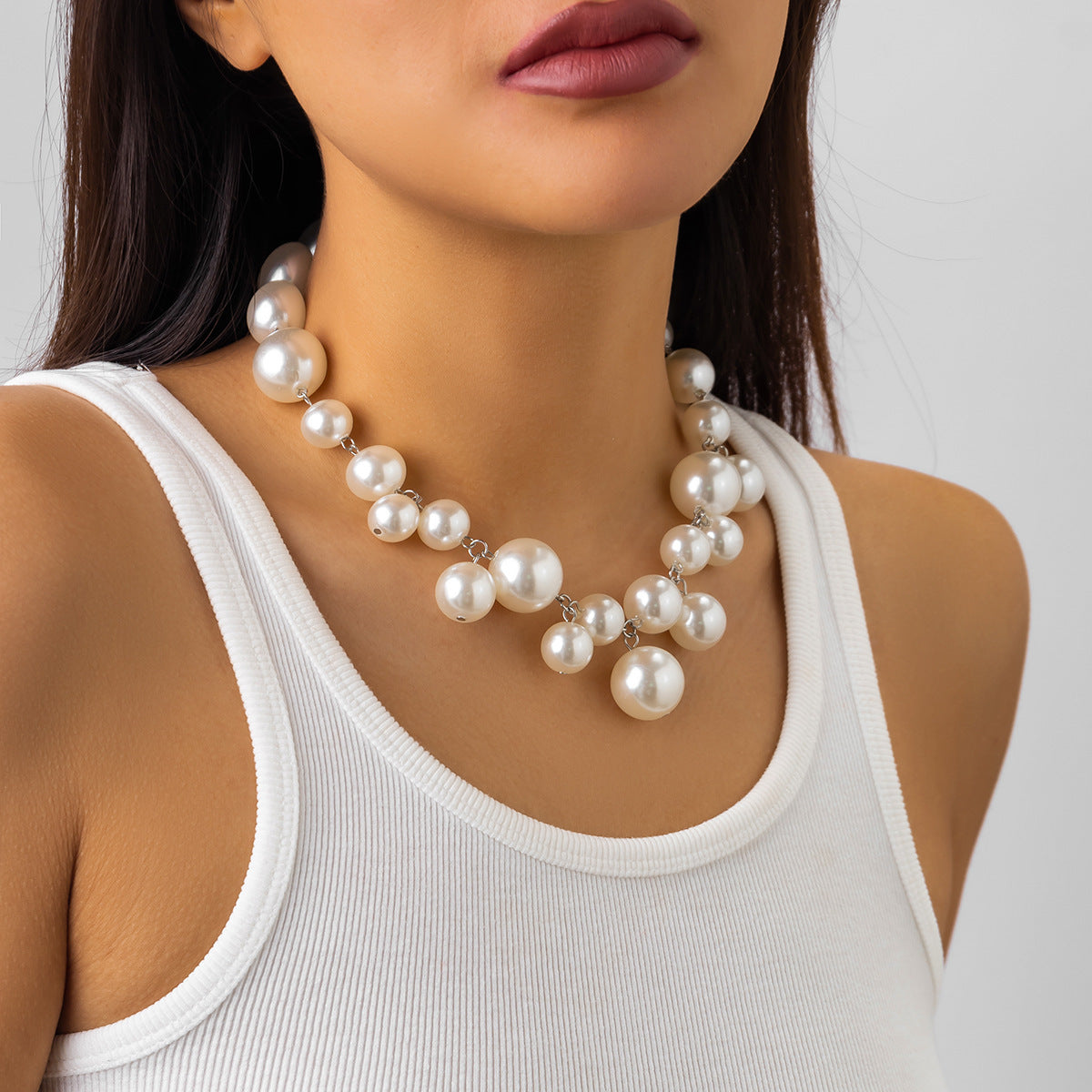Light Luxury French Retro Imitation Pearl Necklace for Women Punk Style Necklace