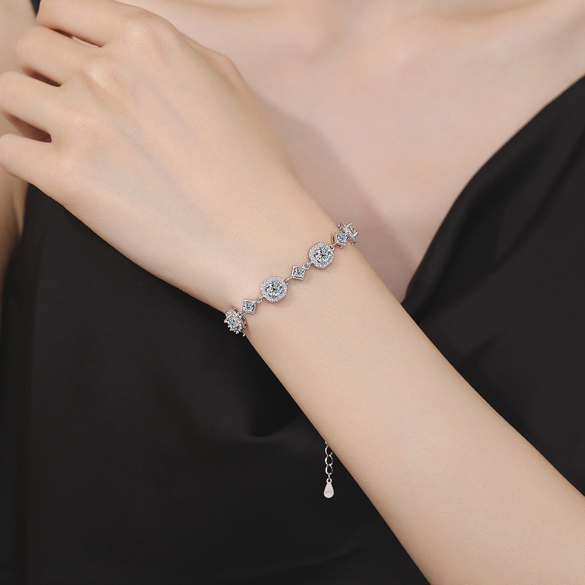 S925 Sterling Silver Bracelet Fashion Moissanite Bracelet