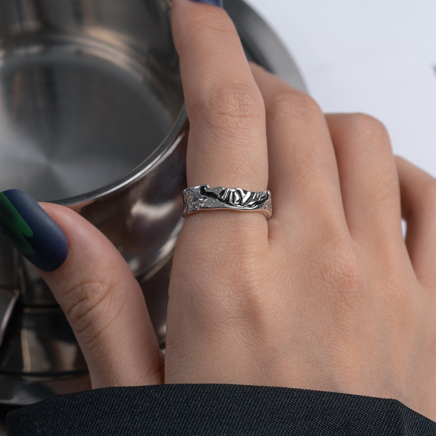 Boho Hammered Silver Ring - Unique Pitted Texture Adjustab Ring for Women & Men