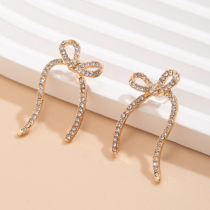 Empress Fashion Necklace for Women Versatile Snake Bone Chain Bowknot Clavicle Chain Necklace