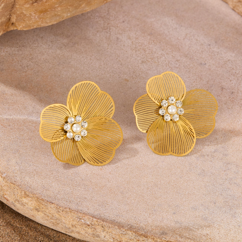French Vintage Pearl Earrings - Minimalist Flower Studs with Zircon | Titanium Steel Ins Jewelry