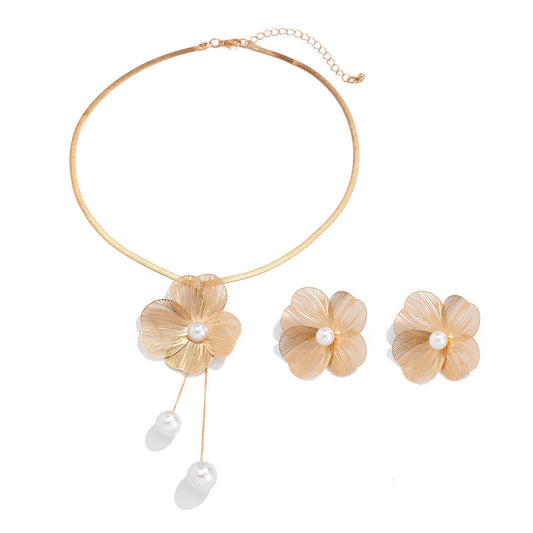 Elegant Floral Pearl Necklace & Earrings Set for Women – Dainty Silver Bohemian Layering Choker, Long Minimalist Floral Pearl Pendant