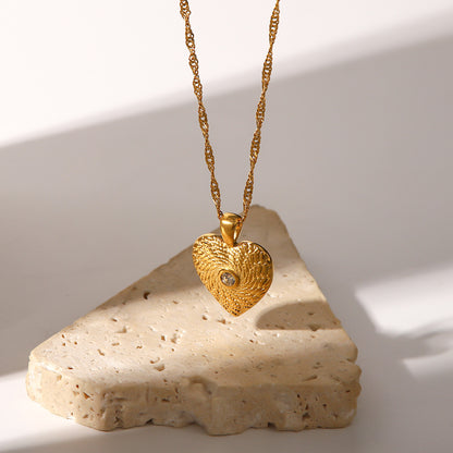 Retro Heart Pendant Necklace – Titanium Steel with Zirconia