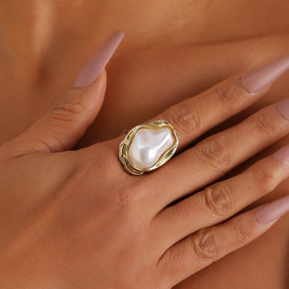 Vintage French Style Irregular Pearl Ring for Women - Exaggerated Open Adjustable Statement Ring, Unique Minimalist Design