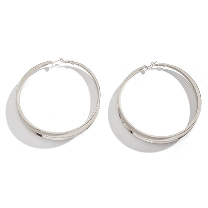 Exaggerated Metal Large Hoop Earrings for Women Fashion Show Round Hollow Shiny Alloy Earrings