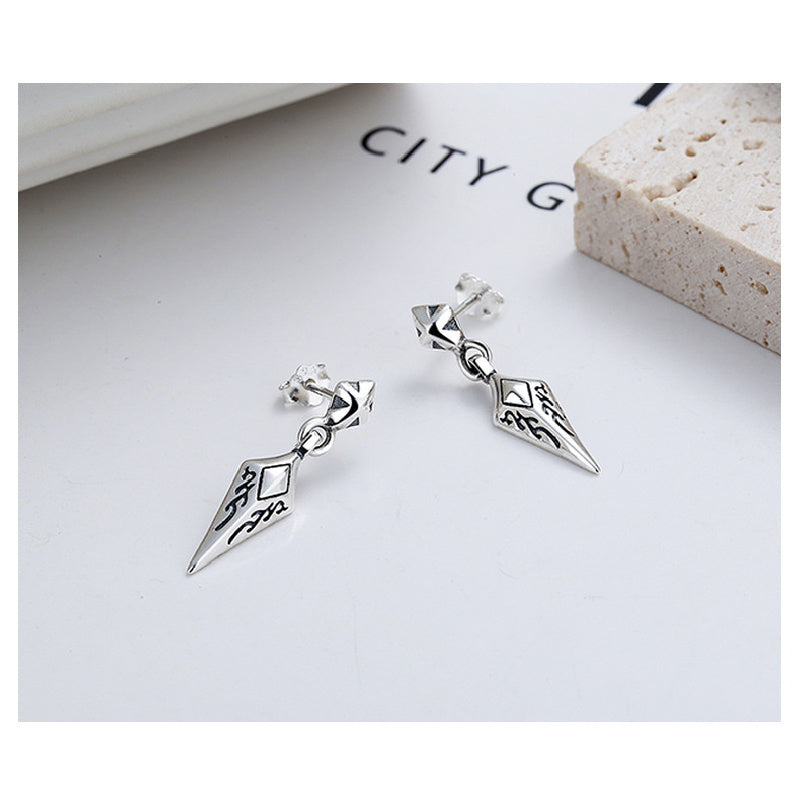 S925 Sterling Silver Earrings Diamond-Shaped Exquisite Pattern Rock Style Unisex Ear Studs